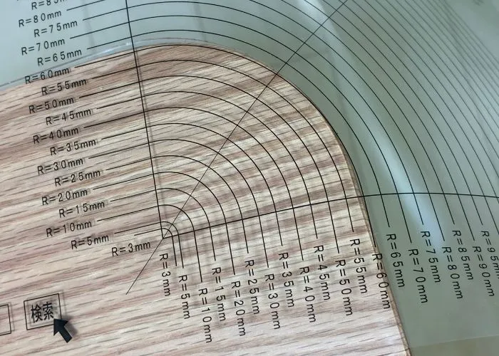 テーブル角R測定の様子