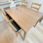 イケアのテーブルにマット